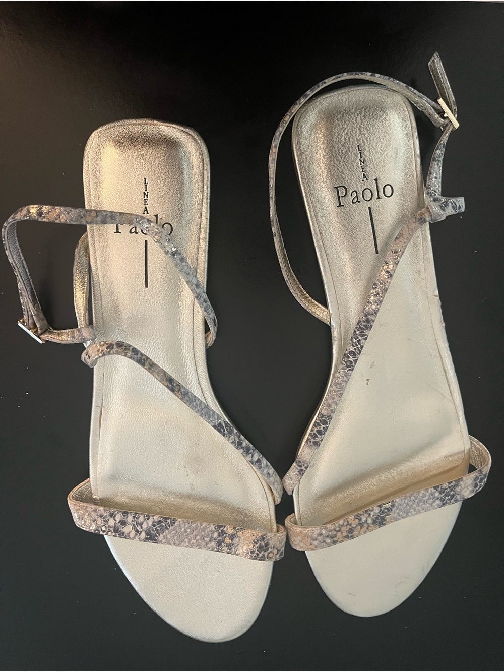 Linea Paolo Women's Silver Metallic Sandals with Snake-Print Straps Size 9.5